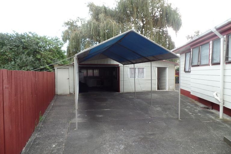 Photo of property in 3 Poutini Place, Manurewa, Auckland, 2102