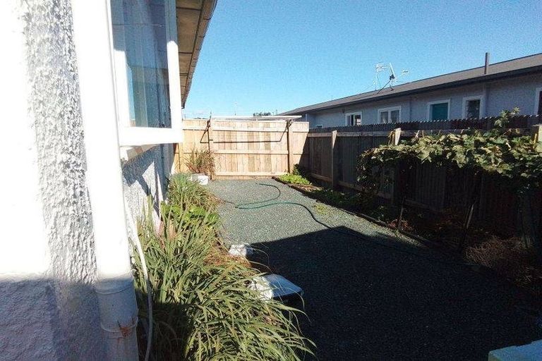 Photo of property in 3/92 Parkers Road, Tahunanui, Nelson, 7011