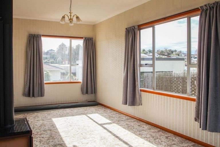 Photo of property in 54 Arun Street, South Hill, Oamaru, 9400