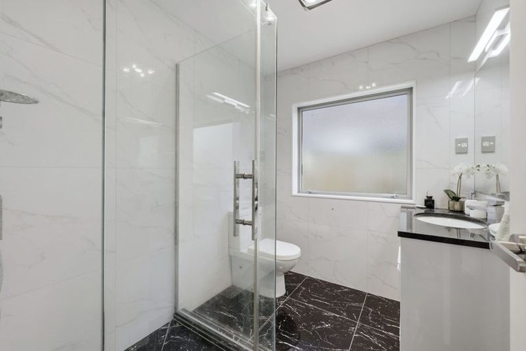 Photo of property in 17a Patons Road, Howick, Auckland, 2014
