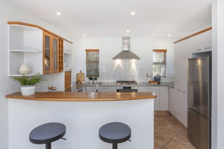 Photo of property in 70 Saint James Avenue, Papanui, Christchurch, 8053