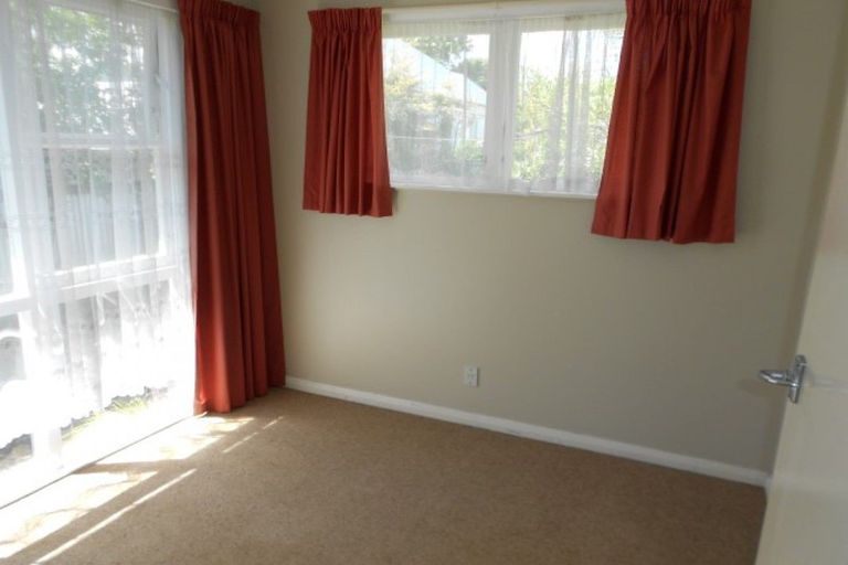Photo of property in 20 Victoria Avenue, Palmerston North, 4410