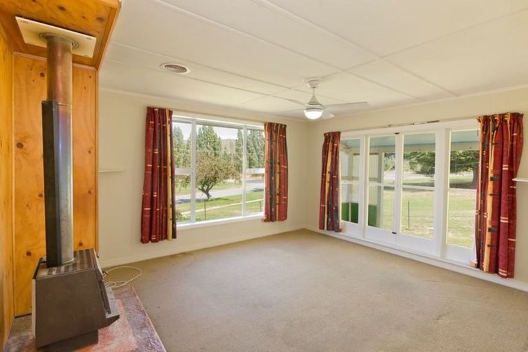 Photo of property in 40 Tamblyn Drive, Lake Roxburgh Village, Roxburgh, 9571