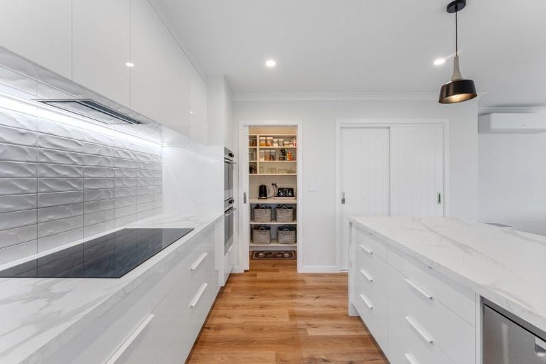 Photo of property in 18 Ranfurly Road, Pahiatua, 4984