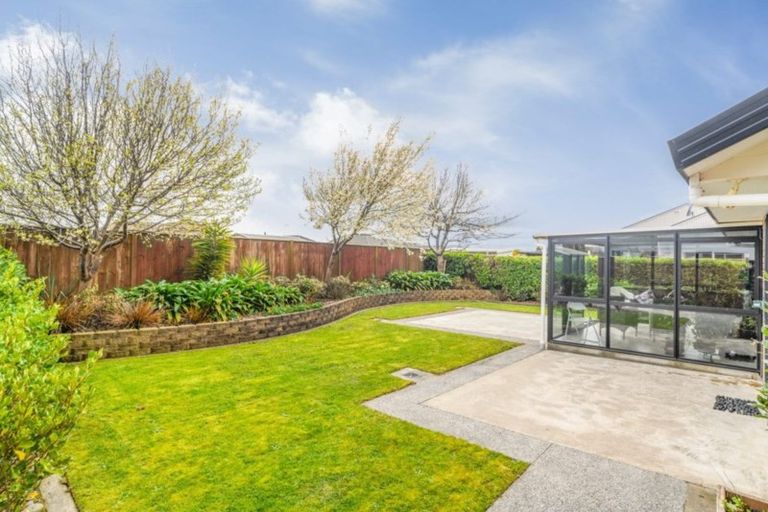 Photo of property in 49 Rosalie Terrace, Kelvin Grove, Palmerston North, 4414