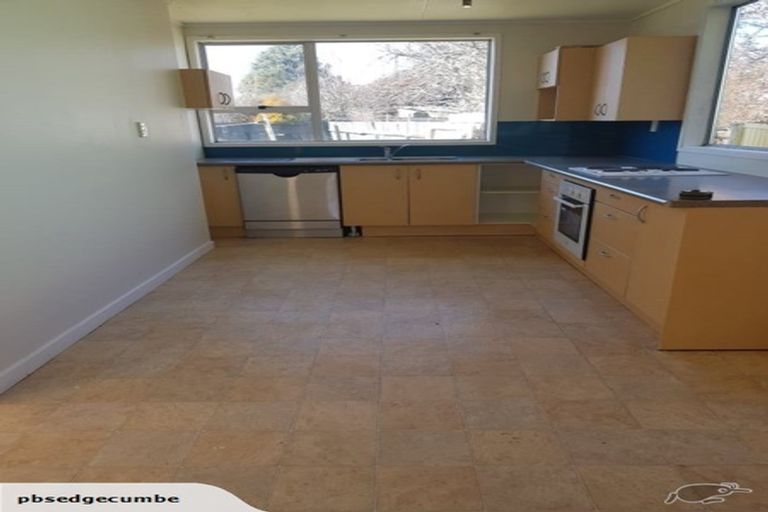 Photo of property in 21 Runuku Grove, Turangi, 3334