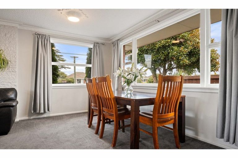 Photo of property in 1/56 Nottingham Avenue, Halswell, Christchurch, 8025