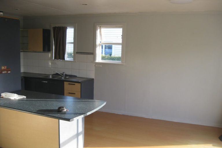 Photo of property in 25 Petherick Street, Taita, Lower Hutt, 5011