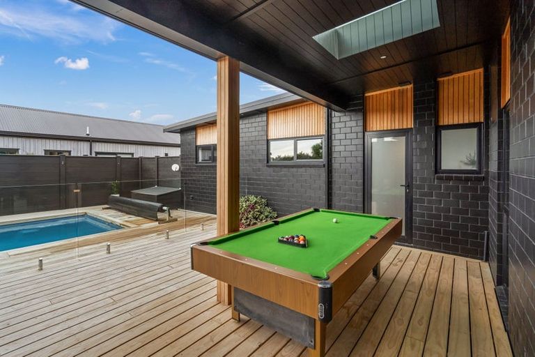 Photo of property in 23 William Gilbert Drive, Mangawhai, 0505