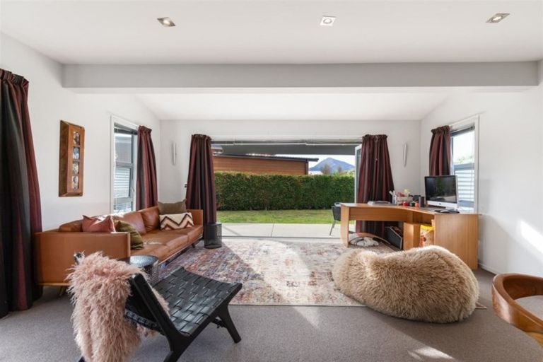 Photo of property in 34 Frye Crescent, Albert Town, Wanaka, 9305