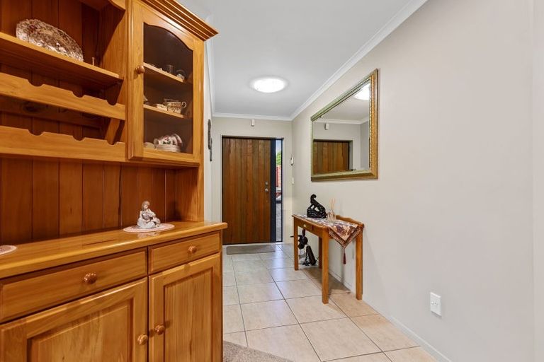 Photo of property in 132 Waikite Road, Welcome Bay, Tauranga, 3175