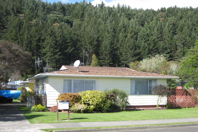 Photo of property in 1/5 Amokura Place, Whakatane, 3120