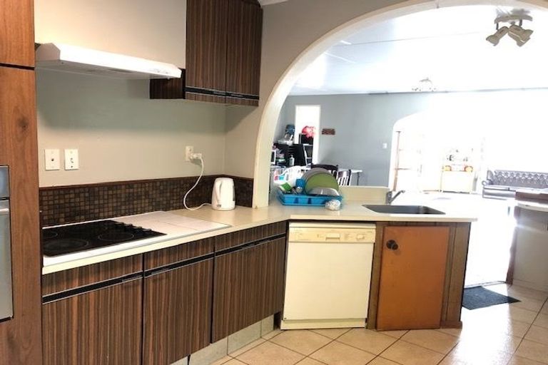Photo of property in 5 Phillips Place, Havelock North, 4130