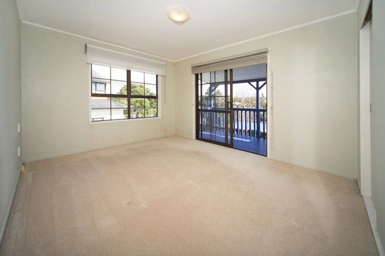Photo of property in 41 Squirrel Lane, Browns Bay, Auckland, 0630