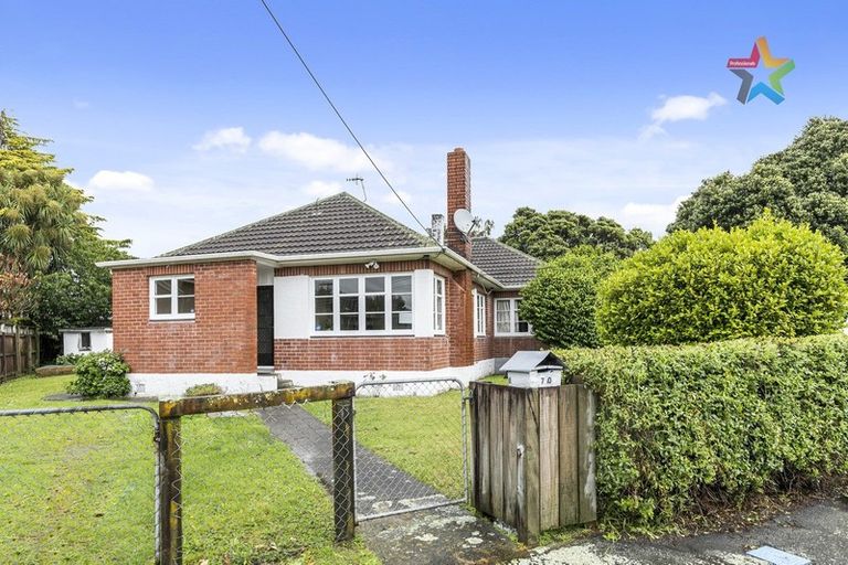 Photo of property in 70 Hall Crescent, Epuni, Lower Hutt, 5011