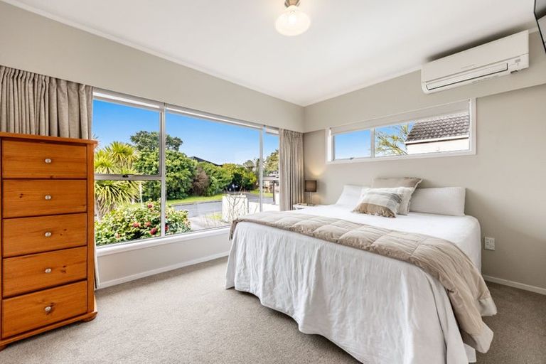 Photo of property in 20 Matuhi Rise, Henderson, Auckland, 0612