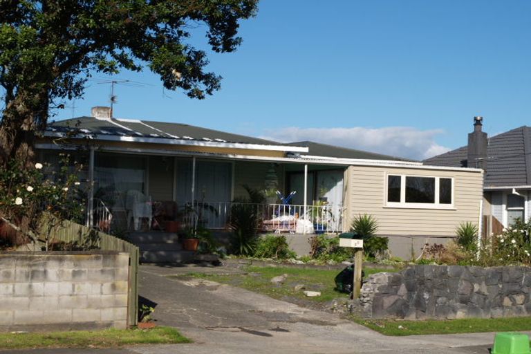 Photo of property in 38 Cheviot Street, Mangere East, Auckland, 2024