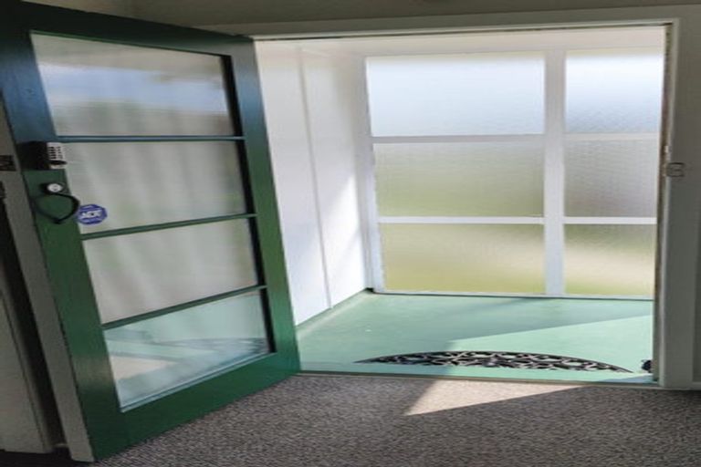 Photo of property in 19 Kahu Street, Utuhina, Rotorua, 3015