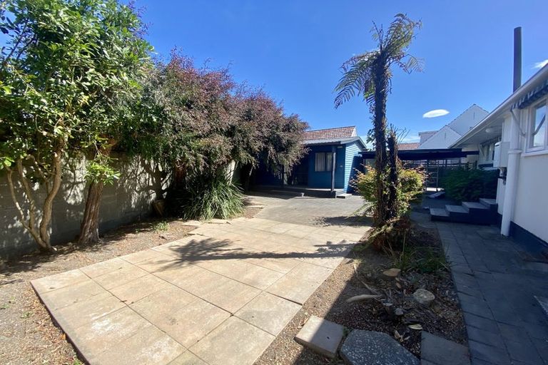 Photo of property in 38 Mcdougall Avenue, St Albans, Christchurch, 8014