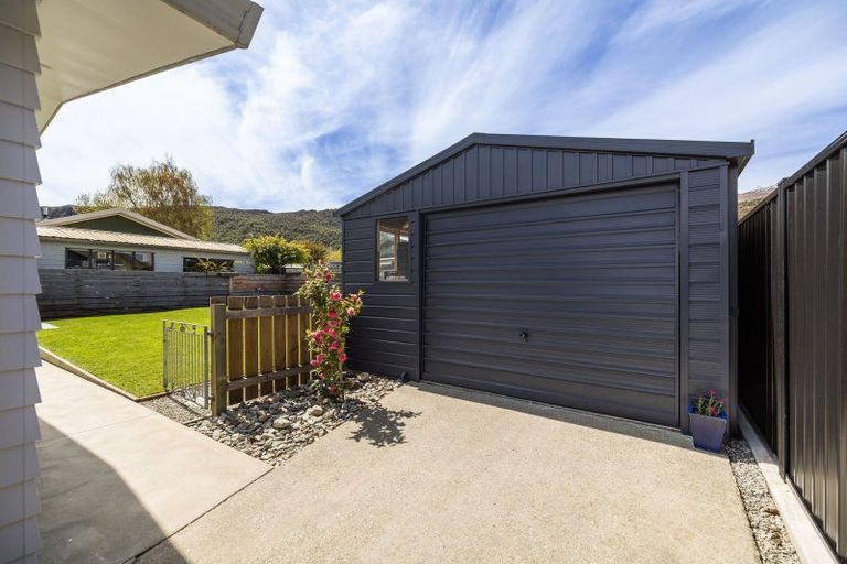 Photo of property in 10b Douglas Avenue, Arrowtown, 9302