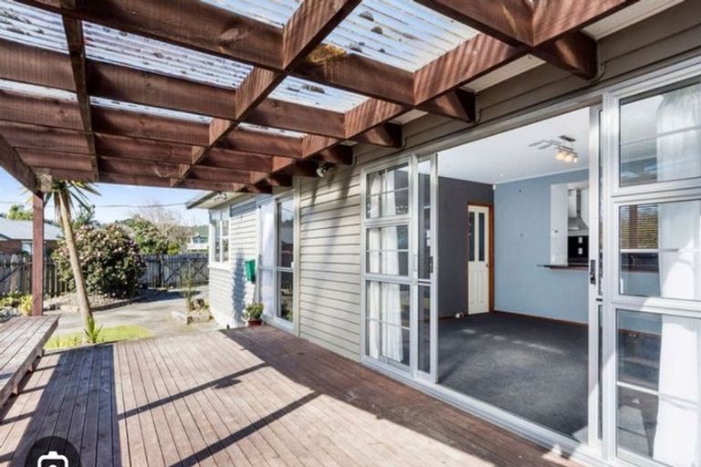 Photo of property in 77 Dominion Road, Papakura, 2110