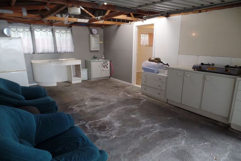 Photo of property in 3 Poutini Place, Manurewa, Auckland, 2102