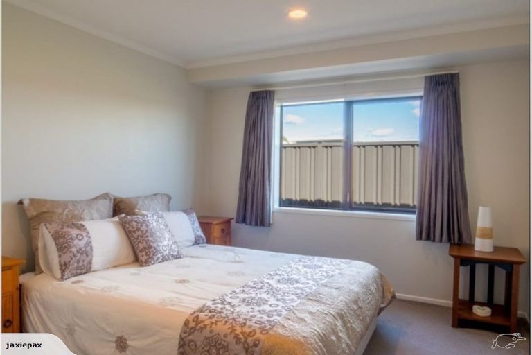 Photo of property in 21 Omega Place, Coastlands, Whakatane, 3120