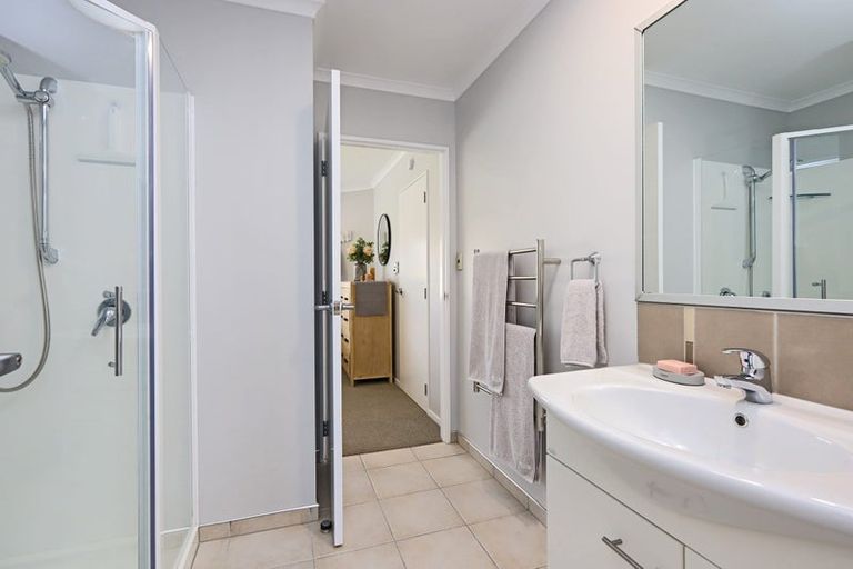 Photo of property in Parkvale Estate, 27/1232 Howard Street, Parkvale, Hastings, 4122