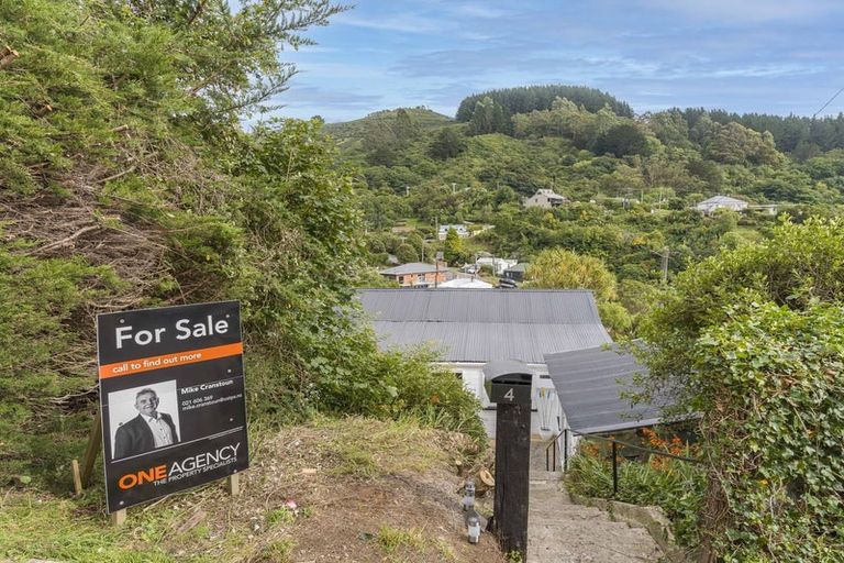 Photo of property in 4 Harbour Terrace, Careys Bay, Port Chalmers, 9023