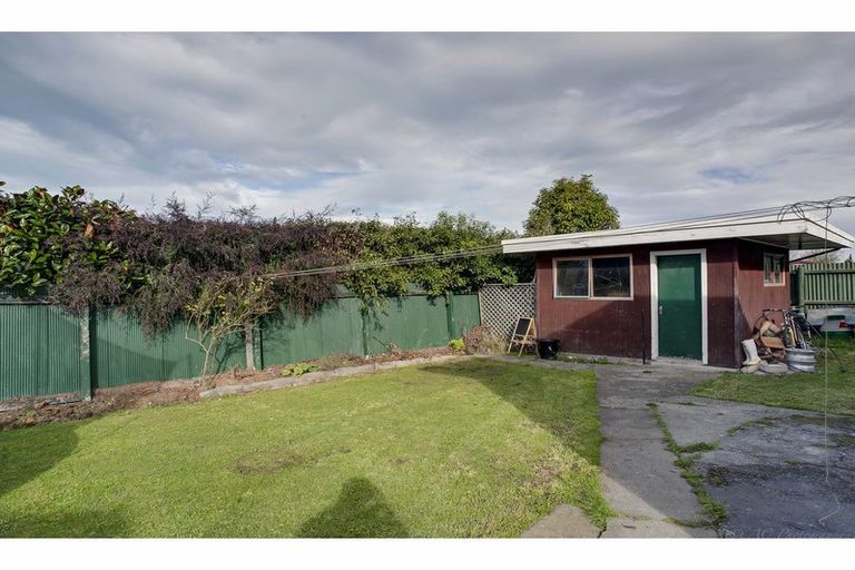 Photo of property in 16 Saint George Street, Watlington, Timaru, 7910