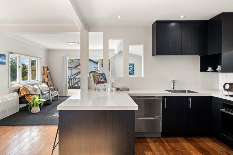 Photo of property in 159a Oceanview Road, Mount Maunganui, 3116