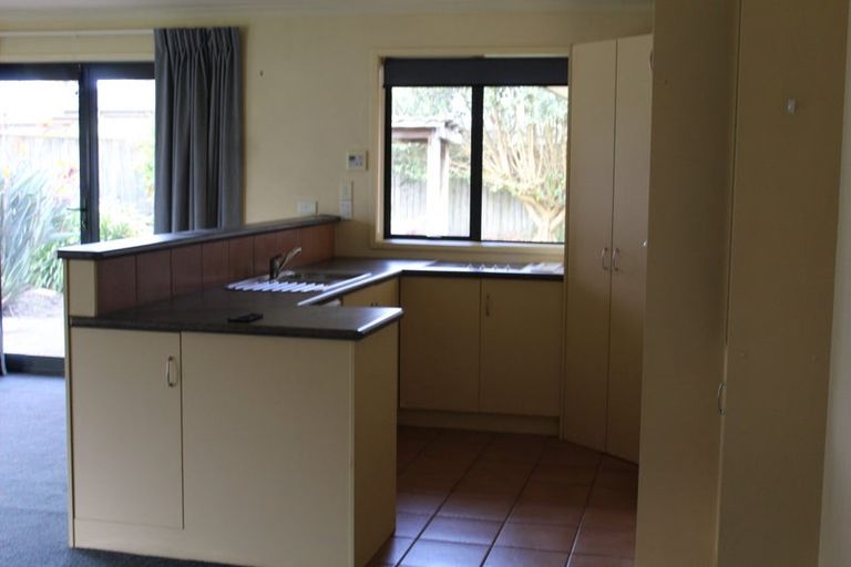 Photo of property in 12 Guildford Place, Rototuna North, Hamilton, 3210