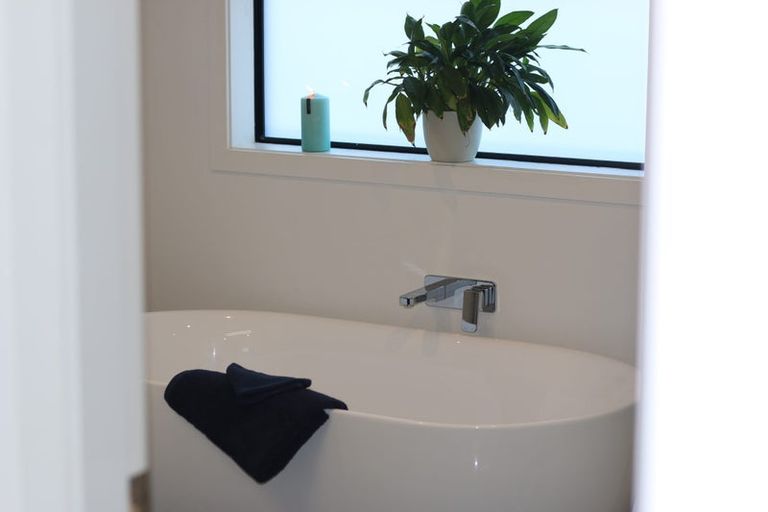 Photo of property in 14 Gallipoli Road, Trentham, Upper Hutt, 5018