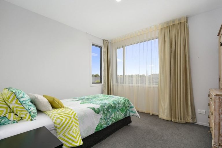 Photo of property in 2 Montia Close, Papamoa Beach, Papamoa, 3118