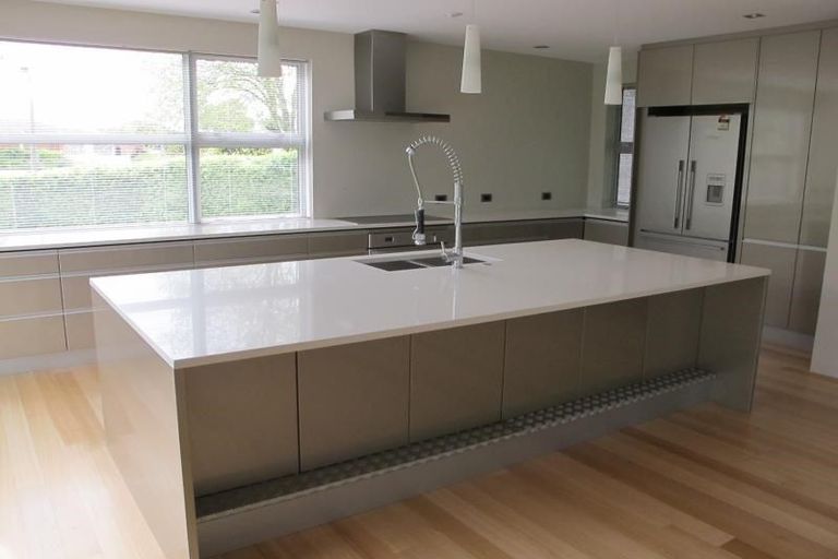 Photo of property in 62 Dyers Pass Road, Cashmere, Christchurch, 8022