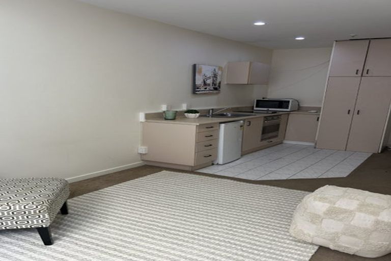 Photo of property in Regency Apartments, 2c/49 Manners Street, Te Aro, Wellington, 6011