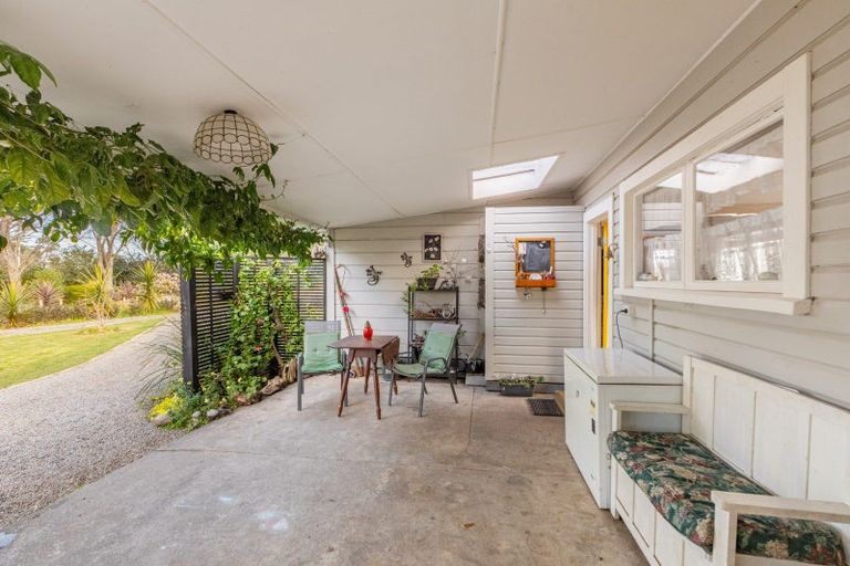 Photo of property in 14 Owen Street, Tikokino, Waipawa, 4273