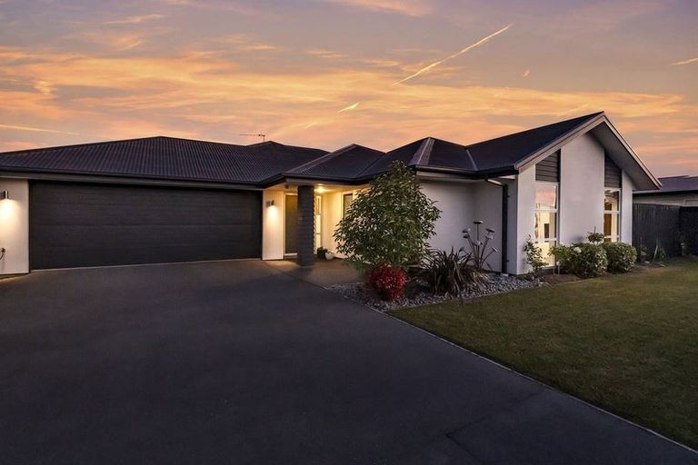 Photo of property in 56 Lewis Crescent, Rolleston, 7614