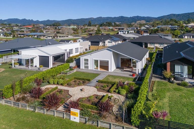 Photo of property in 5 Vesey Drive, Katikati, 3129