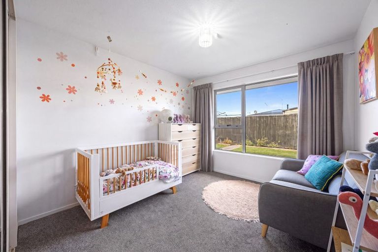 Photo of property in 45 Showgate Avenue, Sockburn, Christchurch, 8042