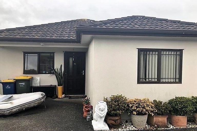 Photo of property in 11 Brittany Drive, Henderson, Auckland, 0612