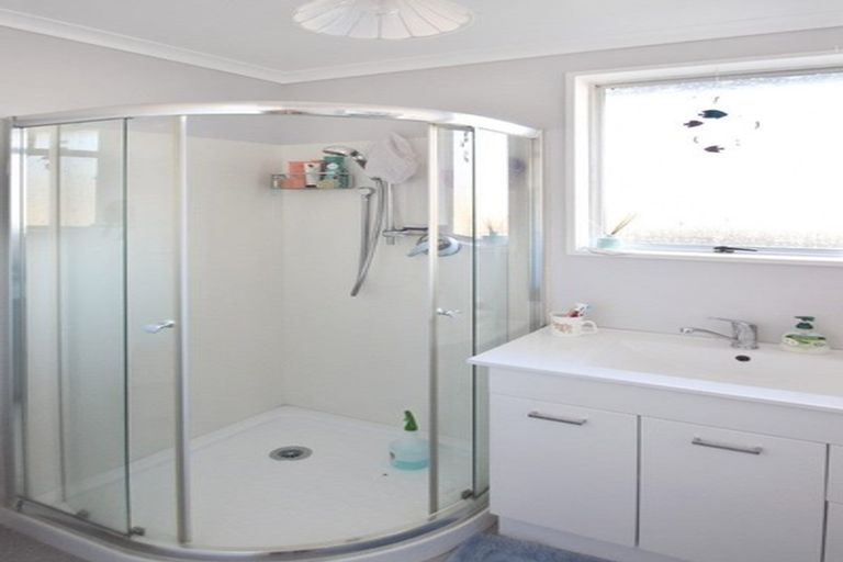 Photo of property in 42 Omahau Crescent, Twizel, 7901