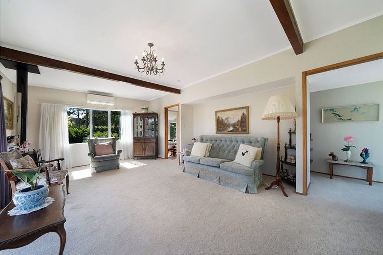 Photo of property in 12 Carter Road, Oratia, Auckland, 0604