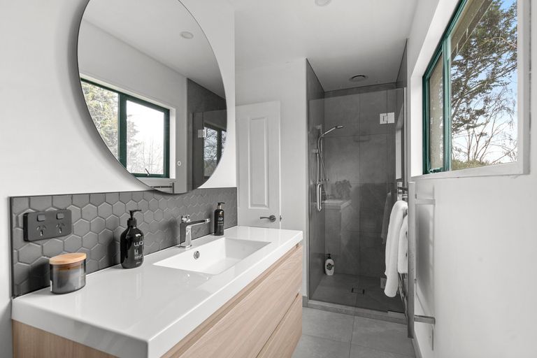 Photo of property in 8 Letts Gully Road, Letts Gully, Alexandra, 9393