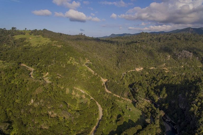 Photo of property in 595 Rangihau Road, Coroglen, Whitianga, 3591