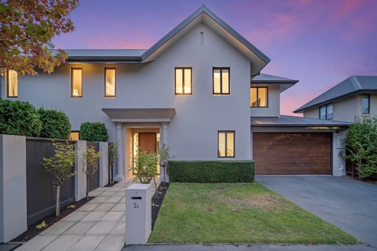 Photo of property in 2a Westburn Terrace, Burnside, Christchurch, 8041