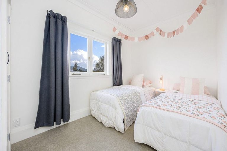 Photo of property in 43 Marshall Road, Kaiwaka, 0573