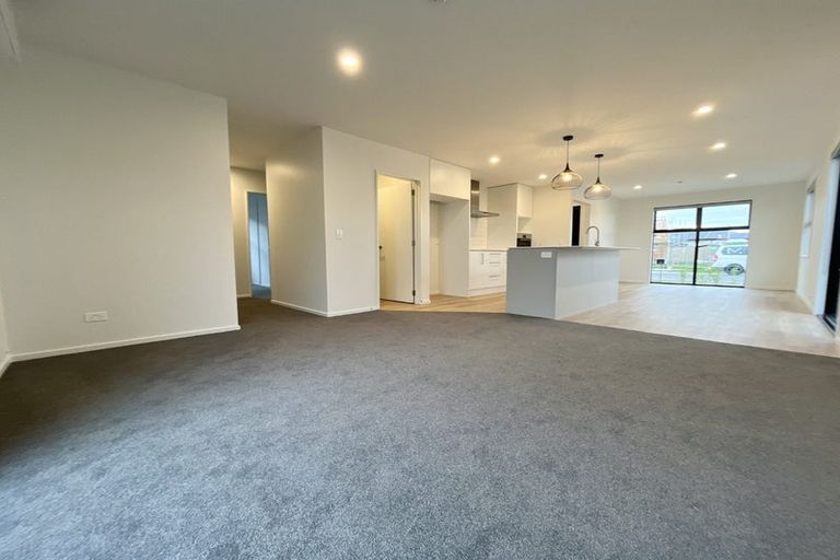 Photo of property in 33 Chartreuse Way, Rolleston, 7614