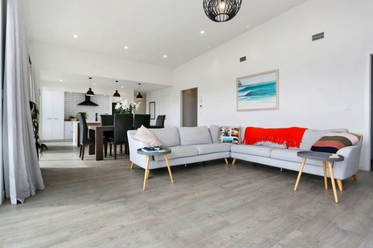 Photo of property in 2b Baxter Michael Crescent, Cambridge, 3434