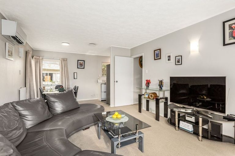 Photo of property in 1001b High Street, Avalon, Lower Hutt, 5011